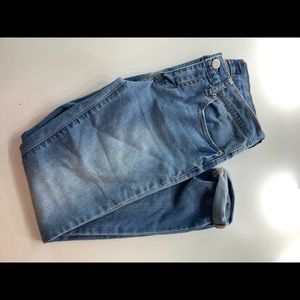 Aeropostale cropped jeans
